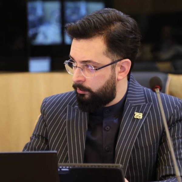 دکتر مسعود اسدی طاهری